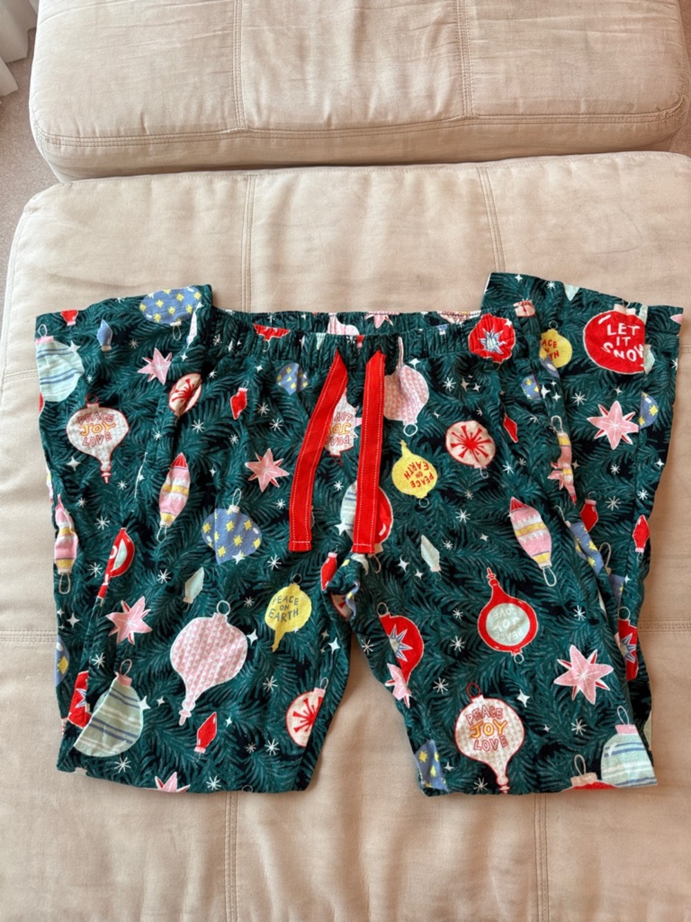 Holiday Ornament Flannel Pajama Pants with ornament Accents Size Small